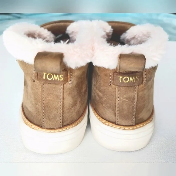 TOMS Paxton Slip-On Sneakers, Tan Suede with Pink Fur Lining, Women's 7.5, GUC - Picture 3 of 10
